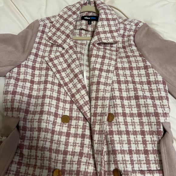 Pink Houndstooth belted coat with suede detail - Picture 2 of 3